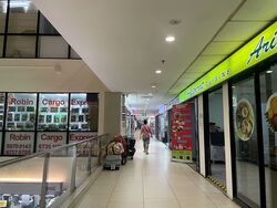 Lucky Plaza (D9), Shop House #448564191